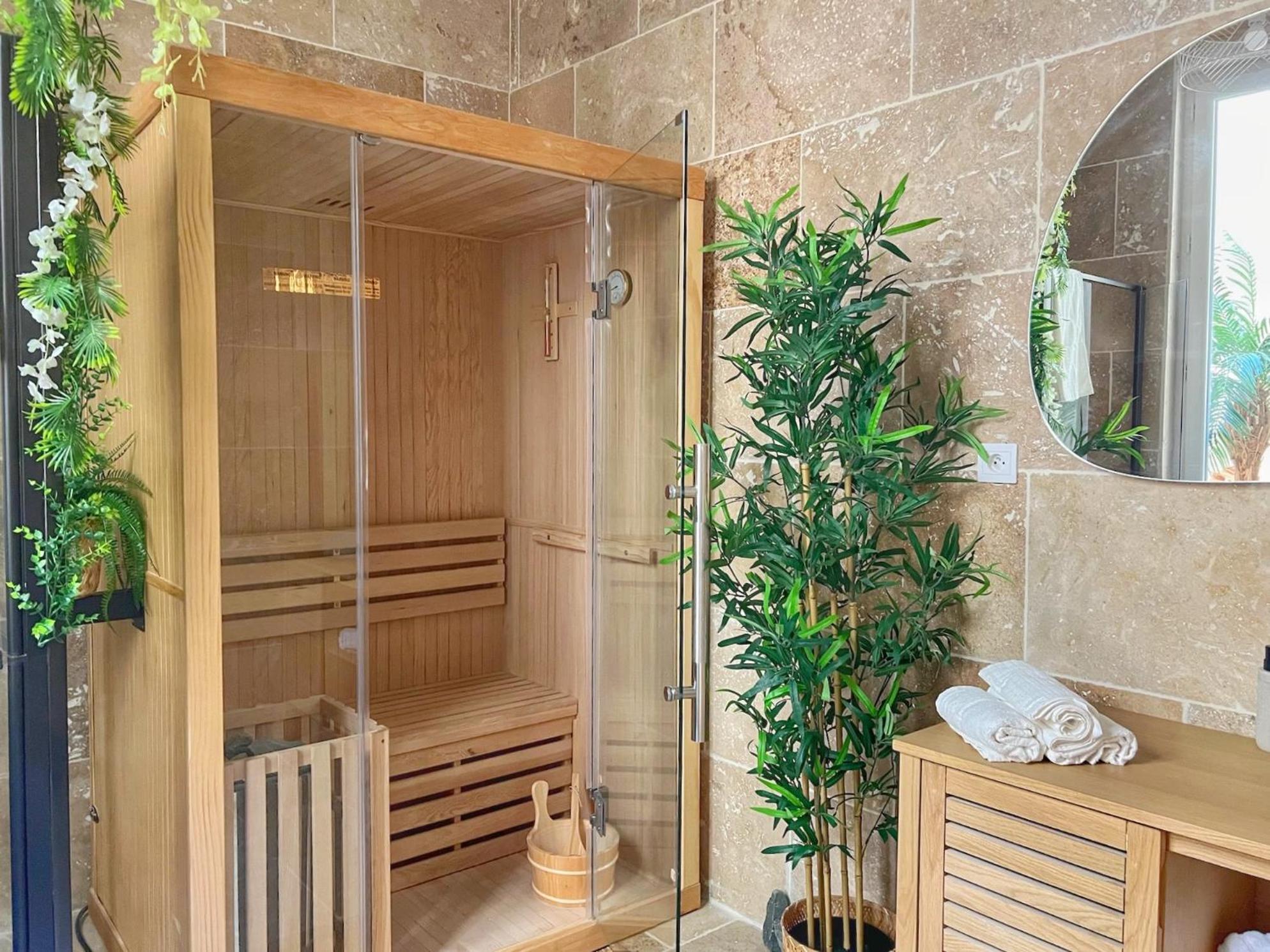 Appartamento Bien-etre Au Naturel, Room, Jacuzzi Sauna, Centre-historique *
