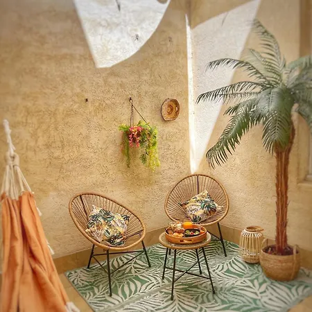 Bien-Etre Au Naturel, Love Room, Jacuzzi Sauna, Centre-Historique Avignon Exterior photo