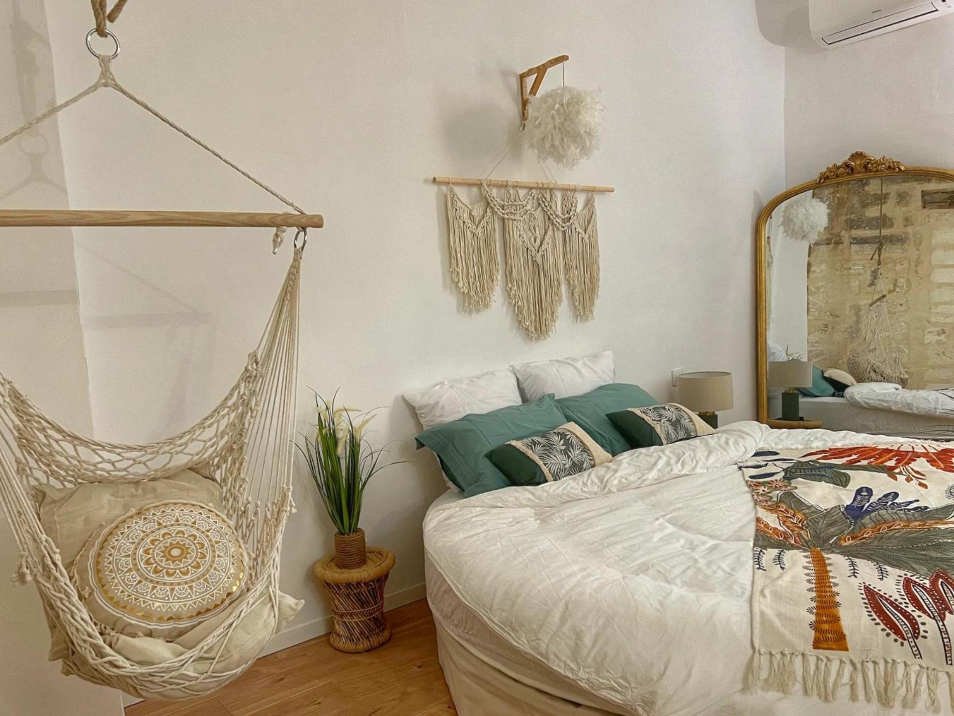 Apartment Bien-etre Au Naturel, Room, Jacuzzi Sauna, Centre-historique *