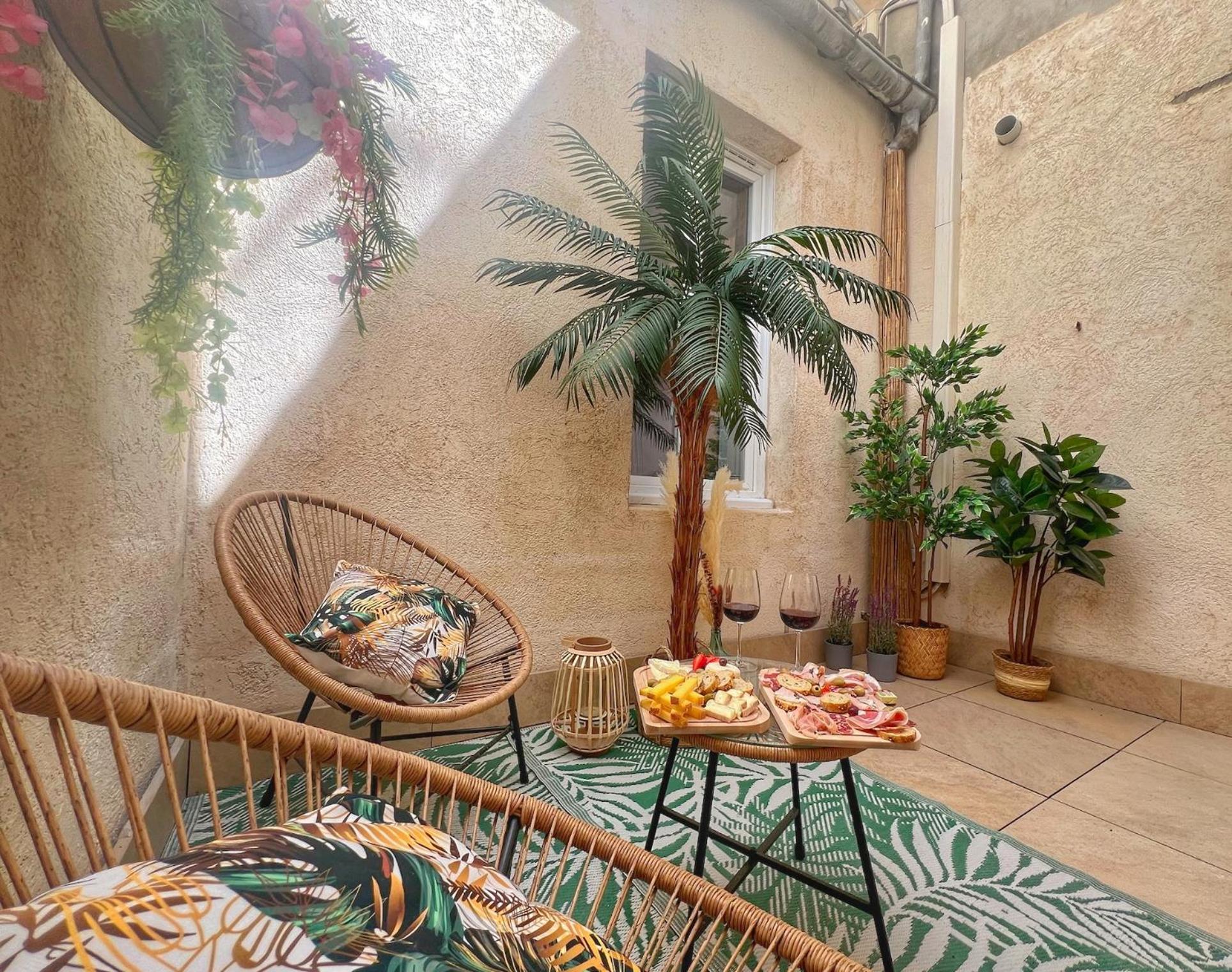 Bien-etre Au Naturel, Room, Jacuzzi Sauna, Centre-historique * Avignon